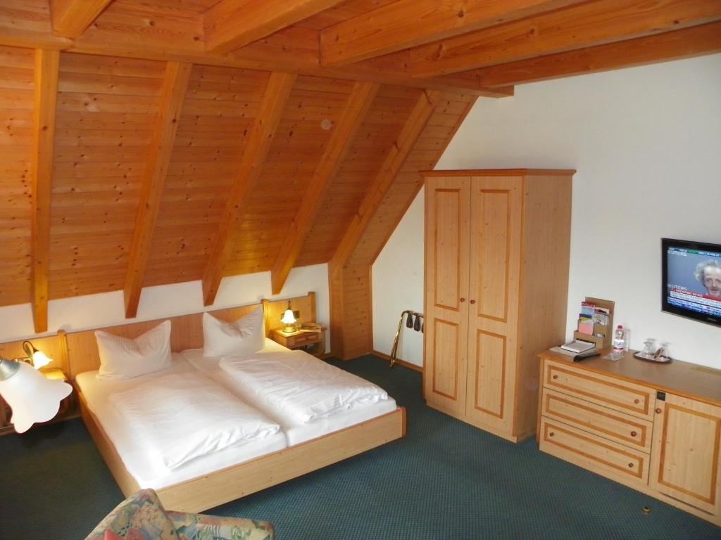 Landhotel Steigerwaldhaus 부르그하스라흐 객실 사진